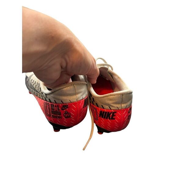 Nike Mercurial Vapor 13 Elite FG Soccer Cleats Size 4.5Y - Picture 3 of 8